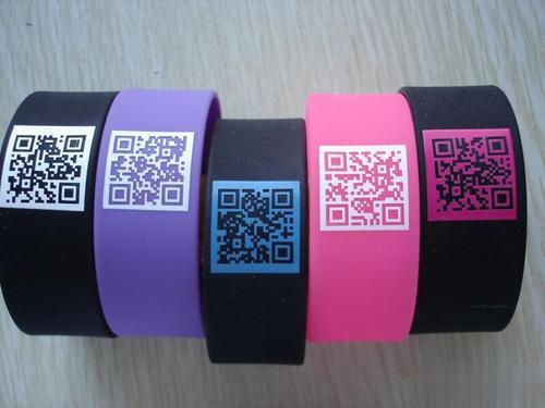 激光打标机在珠宝精美饰品中的应用有哪些？  第2张