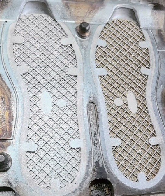 激光清洗鞋子模具：高效，不伤模具，环保  第2张